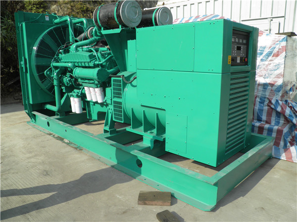 马鞍山发电车出租-柴油发电机组在使用的过程中应该做好哪些防护工作