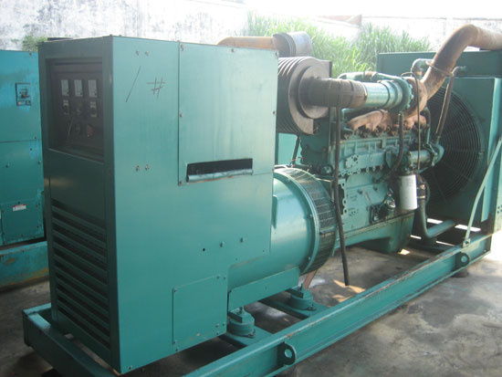 马鞍山租赁发电机- 发电机碳刷磨损的原因是什么