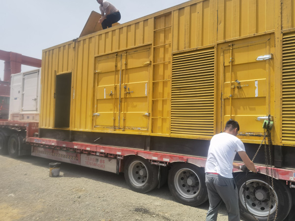 马鞍山发电机出租100KW发电机需要什么规格的电缆线？