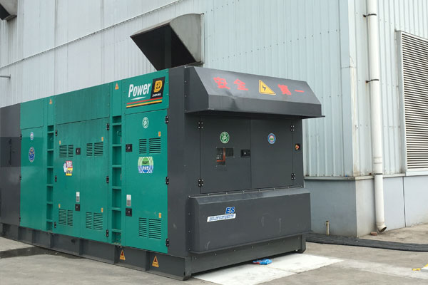 马鞍山燃油滤清器的更换流程是怎样的？