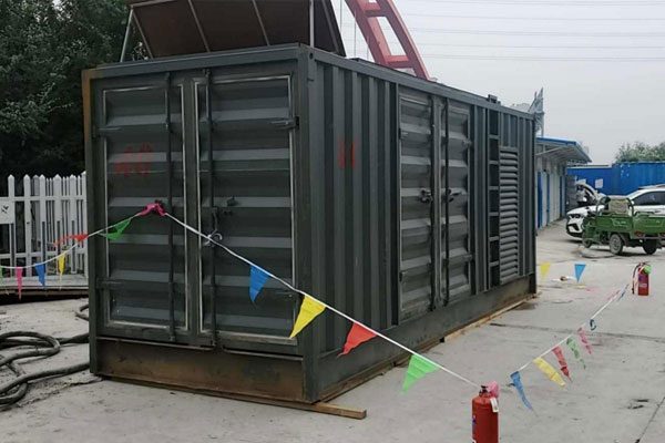 马鞍山发电机租赁空气滤清器多久更换一次？