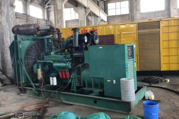 马鞍山发电机组的空气滤清器应该如何保养？