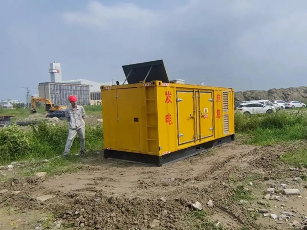 马鞍山200KW柴油发电机机组每小时的油耗量受哪些因素影响？