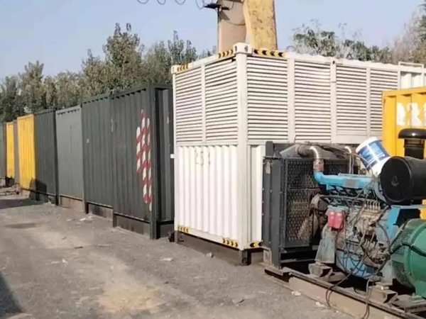 马鞍山200KW柴油发电机机组每小时油耗是多少？